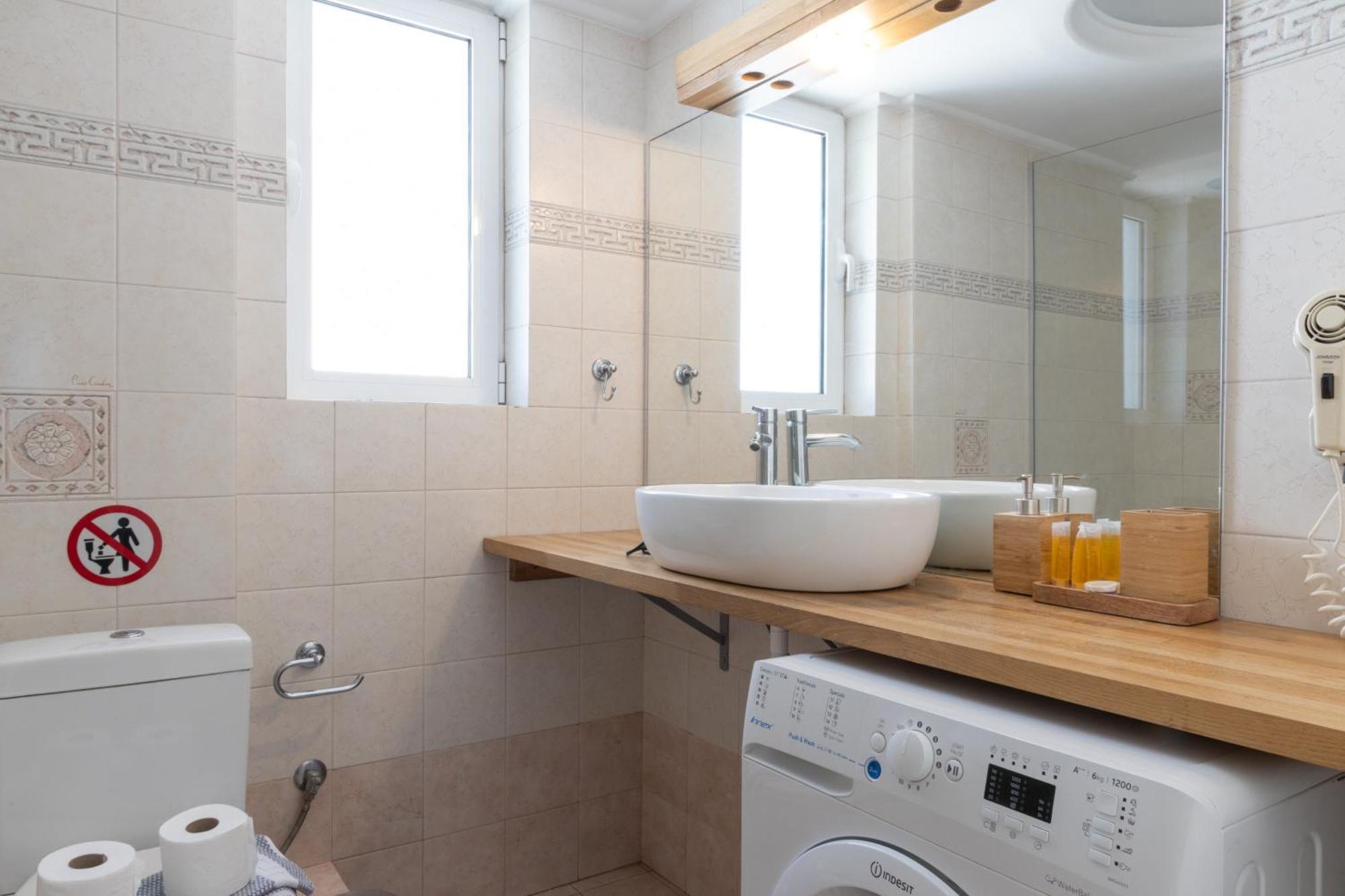 Luxury And Spacious Apt For 8 Guests New Features April 2025 Афіни Екстер'єр фото